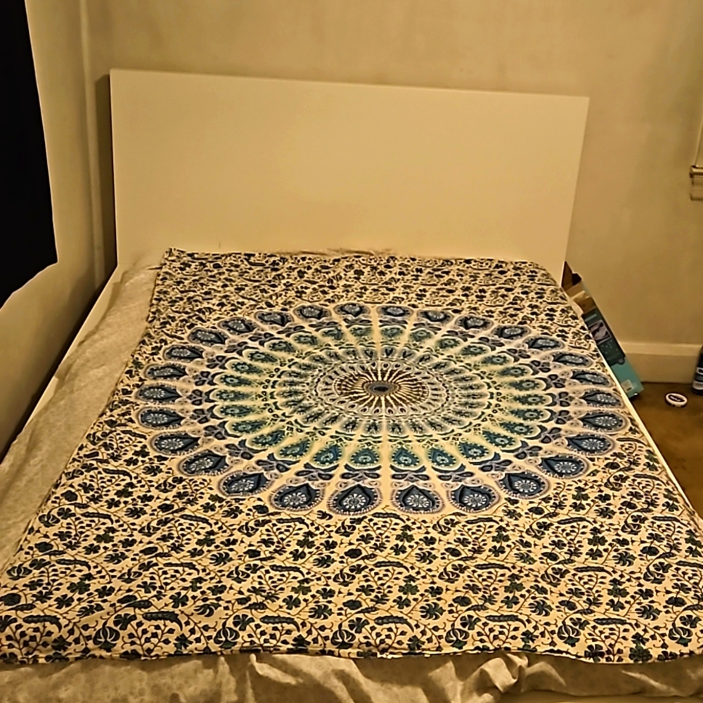 Fabric wall tapestry